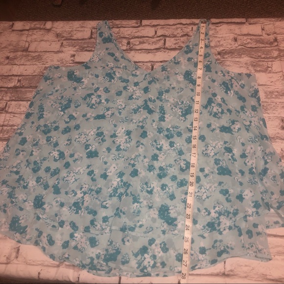 Lane Bryant Flowy Floral Tank Top - Picture 4 of 4